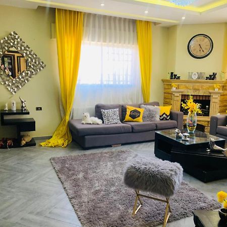 Laura'S Modern Villa Madaba Esterno foto